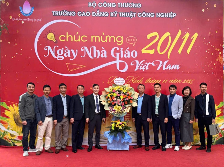 Khoa Công nghệ Ô tô và Cơ khí